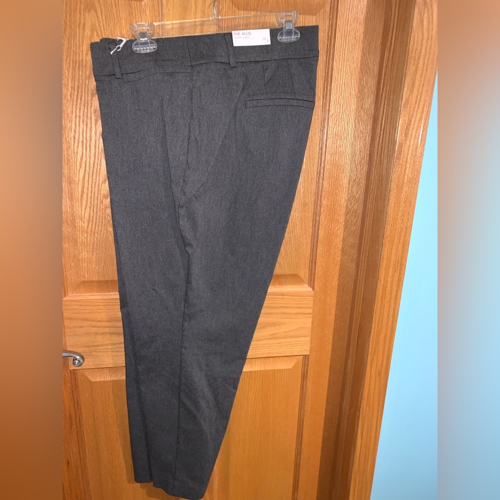 Women’s plus Lane Bryant The Allie ankle pant